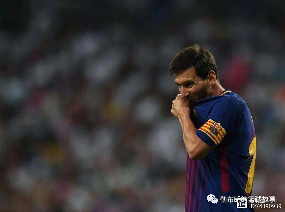 亚博体育 -门兴格拉德巴赫训练开放日,赛后队长鼓劲引欢呼,欧冠在即,心理建设被强调(门兴格拉德巴赫欧冠战绩)